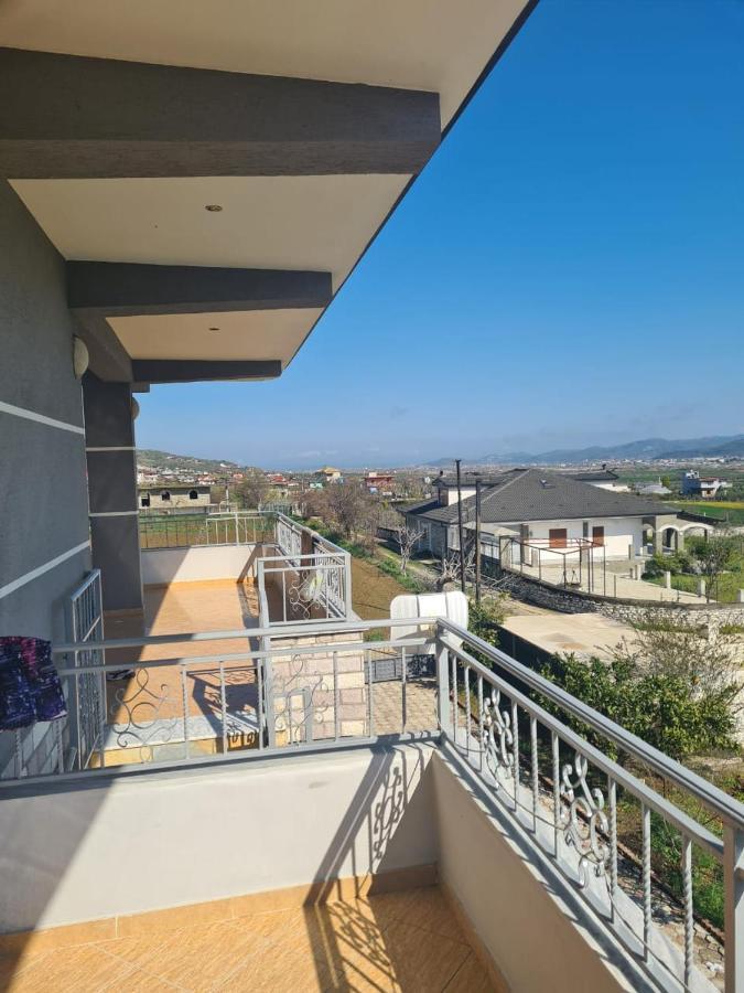 Guest House Ilir Berat Exterior photo